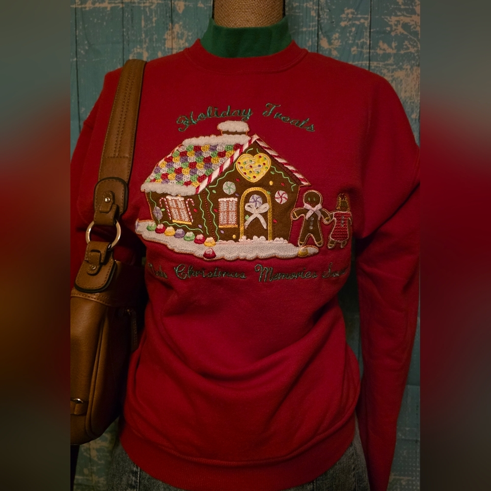 Vintage Christmas Sweater Womens, Embroidered Gingerbread House and Gingerbread - Picture 4 of 15
